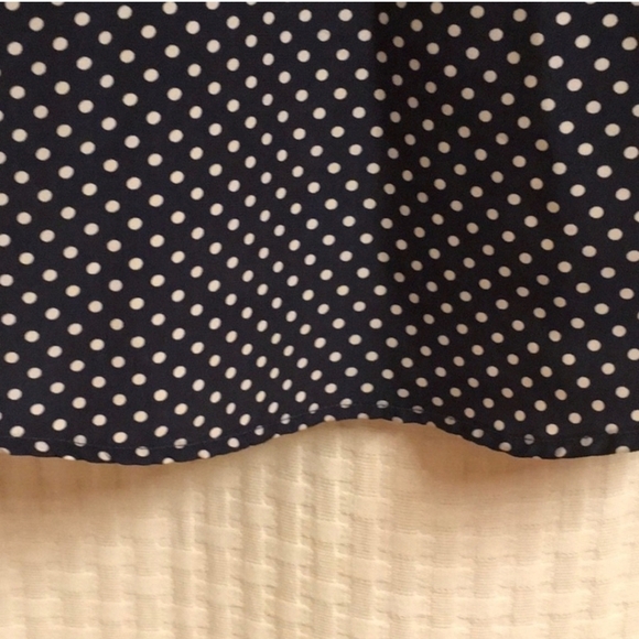 Forever 21 Modest womens size Medium polka dots dark blue white button-d… - Picture 6 of 16